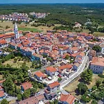 In * Vrsar